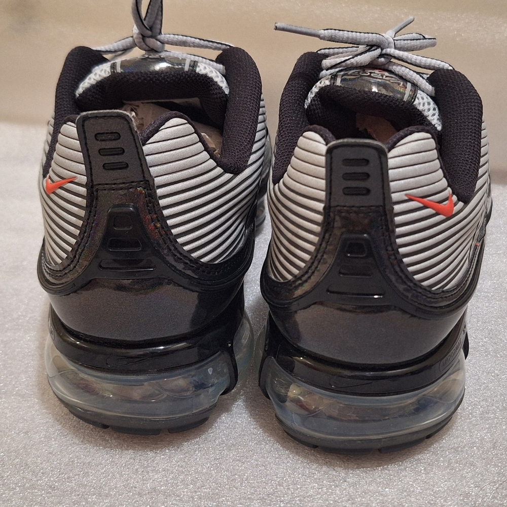 Nike Men's VaporMax 360 - Picture 3 of 7